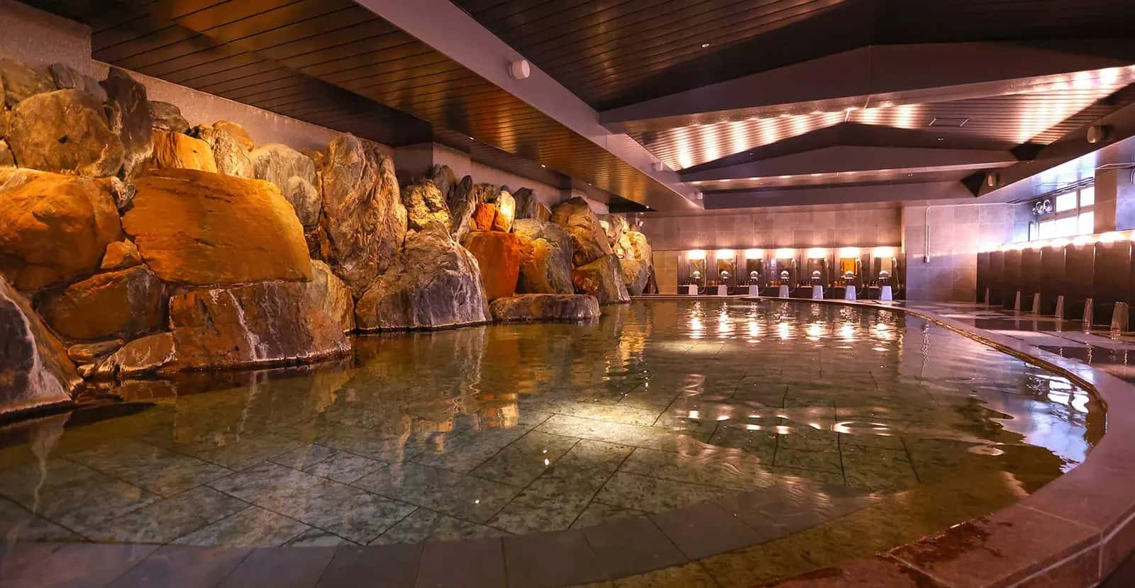 Ooedo Onsen Monogatari Premium Kinugawa Kanko Hotel — bath